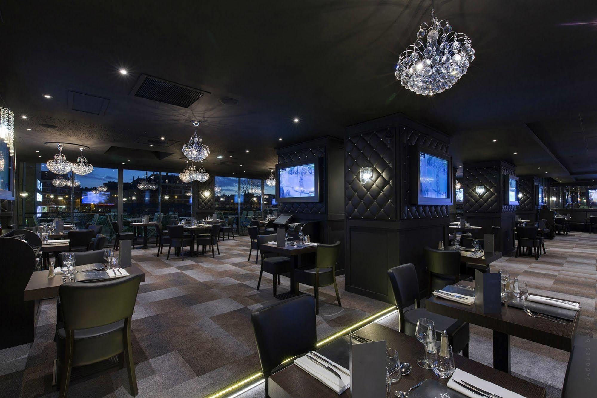 Le Pasino Hotel